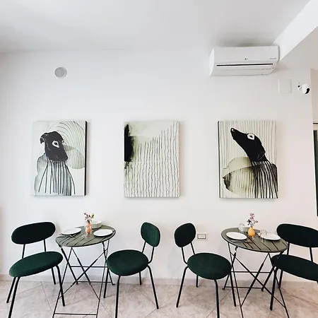 Alojamento de Acomodação e Pequeno-almoço Numa 3*